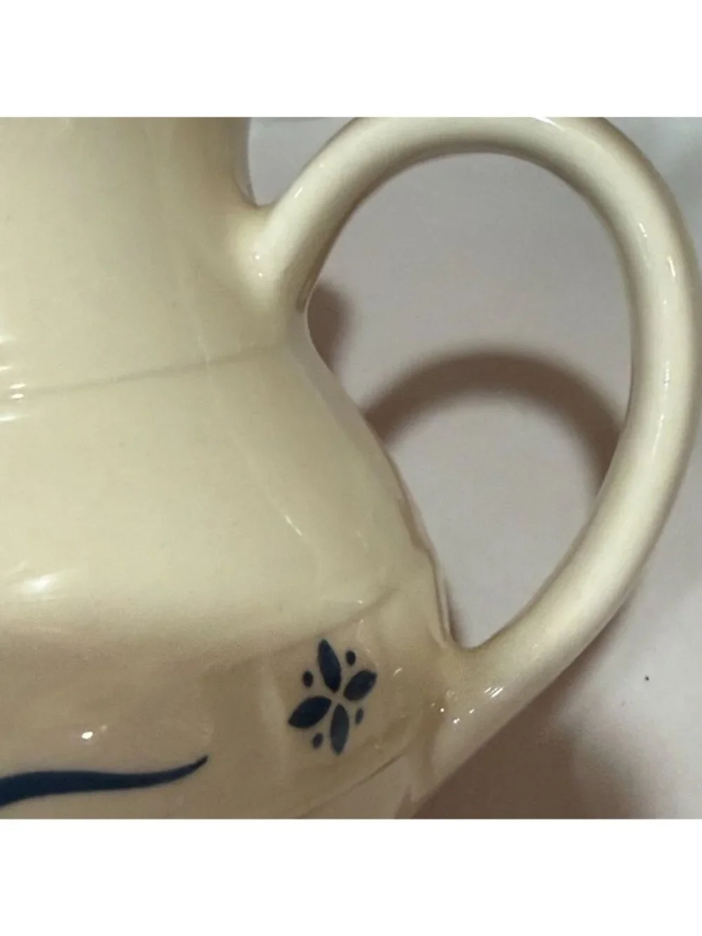 Vintage 1990 Longaberger Pottery Woven Traditions Pitcher Classic Blue 32oz 6